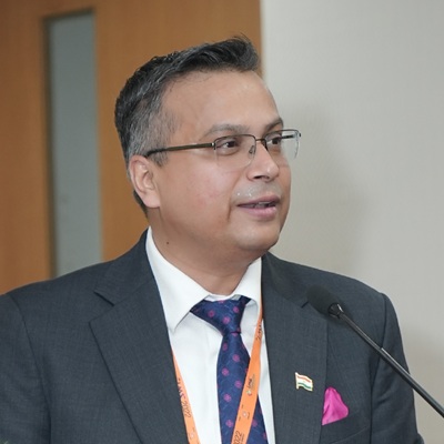 Mr. Navneet Ravikar